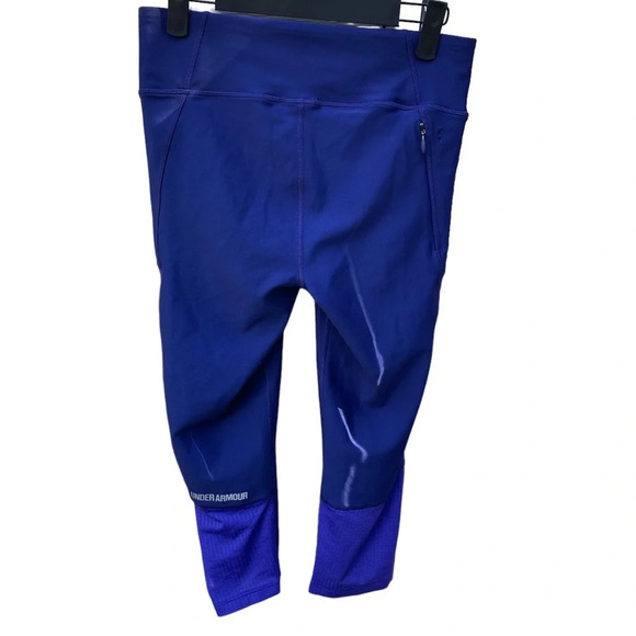 UNDER ARMOUR WOMENS CROPPED LEGGINGS - Picture 2 of 3
